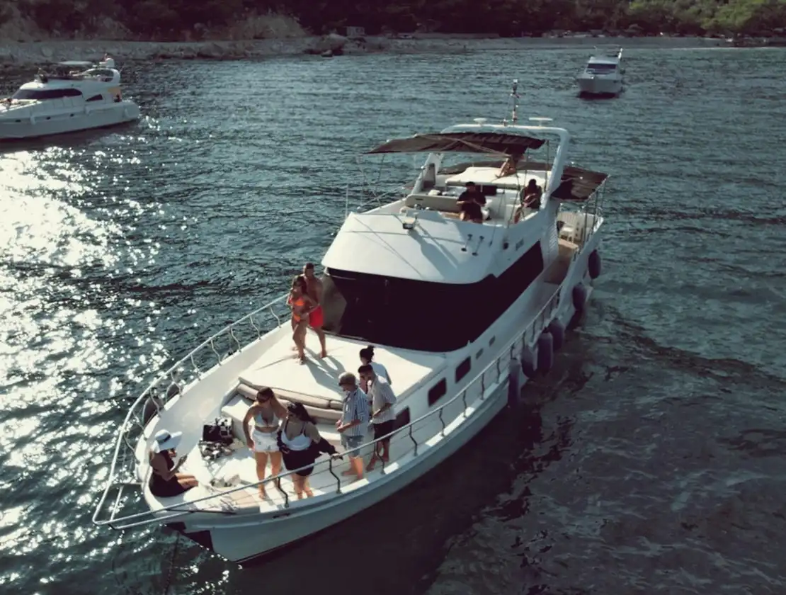 Antalya Yacht Rental 20m Economic Custom
